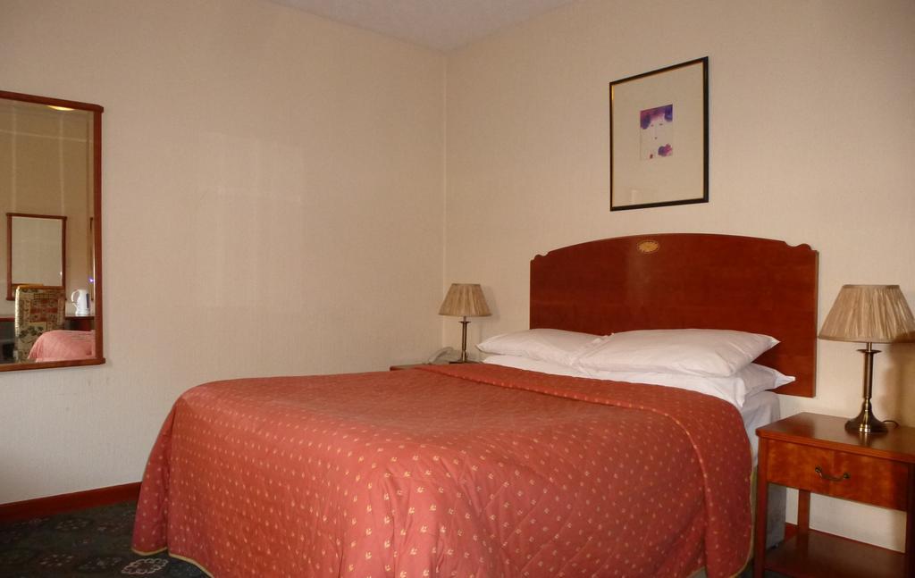 Somerton House Hotel Lockerbie Bagian luar foto